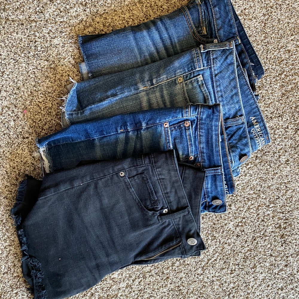 Lot of 4 Pairs American Eagle Outfitters Shorts